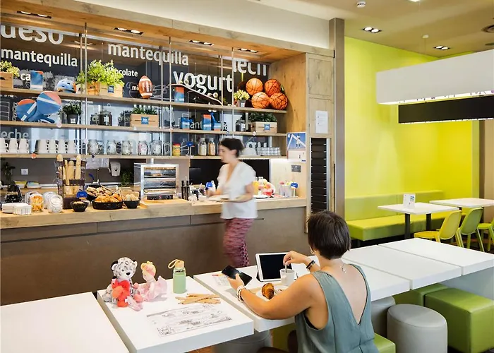 Ibis Budget Aeropuerto Hotel Sevilla