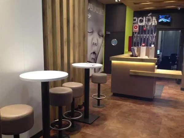 Ibis Budget Aeropuerto Hotel 4*